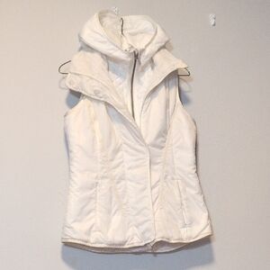 Lululemon Pearl White Glacier Women's White Puffer Vest Running Vest Size 6